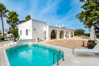 Trullo Bello Puglia Olivers Travels 1