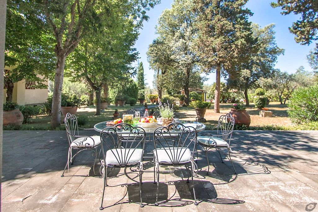 Villa Tullio Tuscany Olivers Travels 6