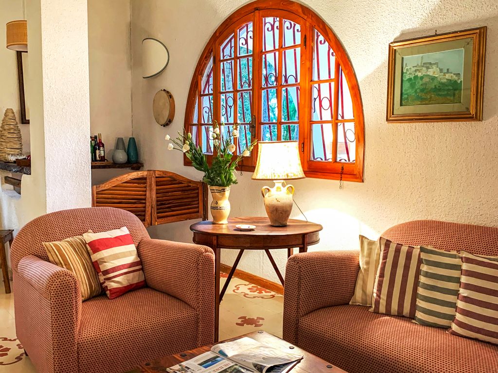 Villa Le Campanelle Puglia Olivers Travels 4.1
