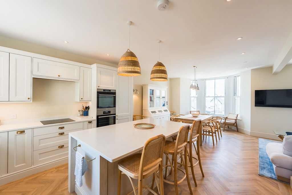 Barnett Residence Wales Olivers Travel 4