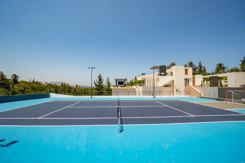 Villa Phoenix Greece Cretee OliversTravels 4