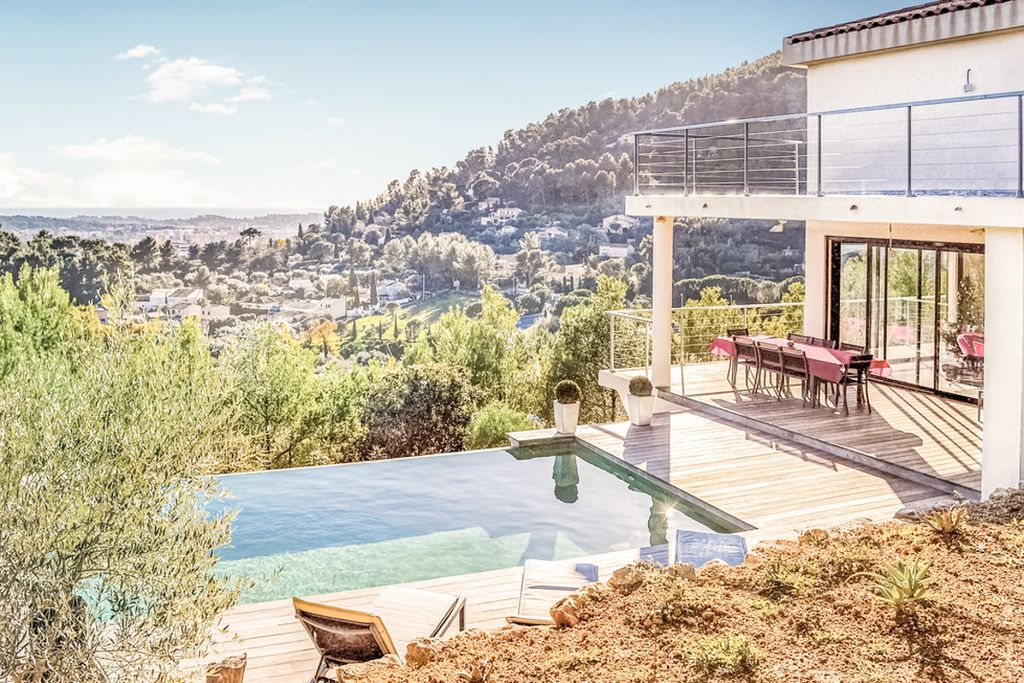 Villa Fuchsia Rose Provence OliversTravels 2