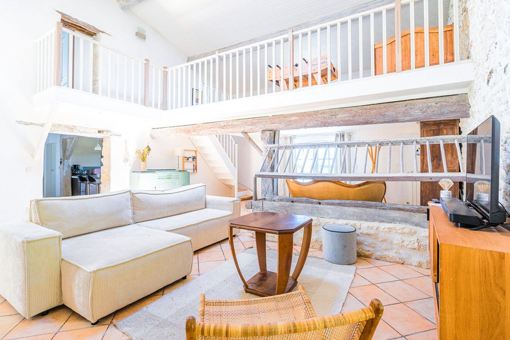 Maison Farrah Aquitaine OliversTravels 5