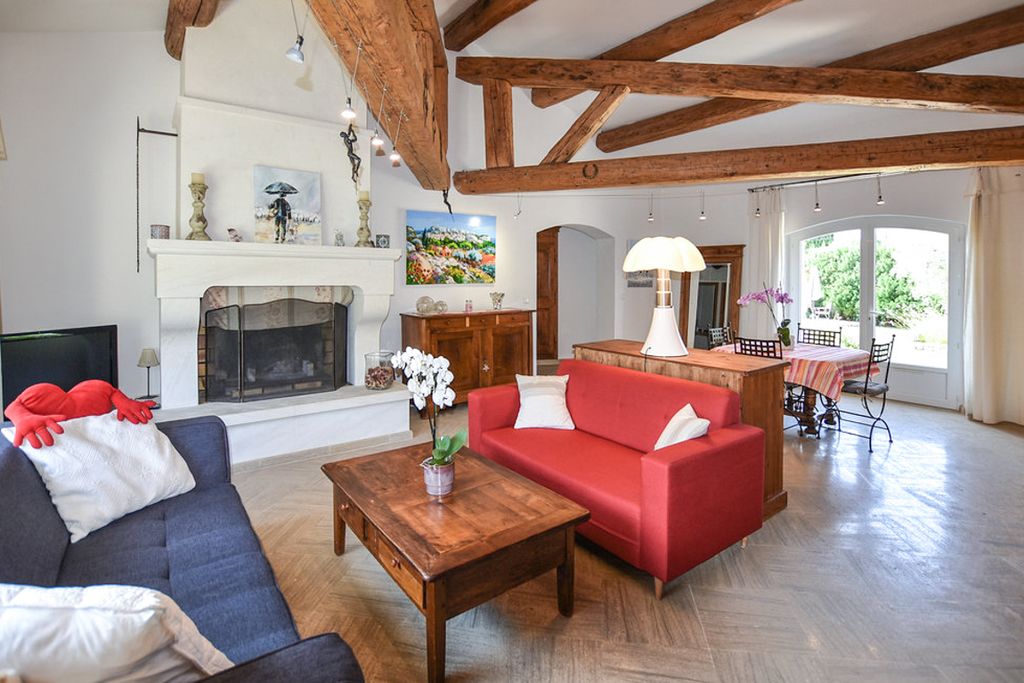 Maison Halle Languedoc OliversTravels 3