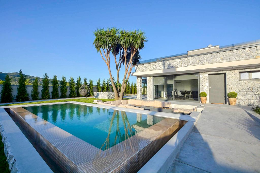 Villa Petroica Corfu Olivers Travels 22