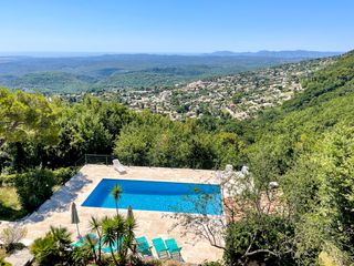 Maison Vue Mer French Riviera Olivers Travels 1