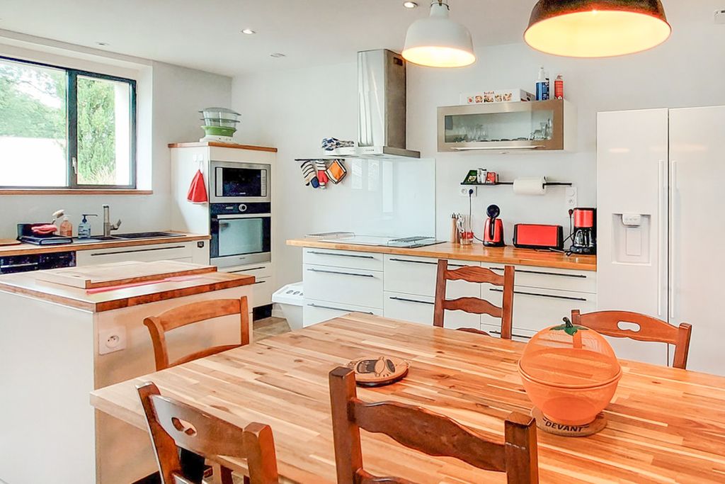 Les Volets Verts Aquitaine OliversTravels 3