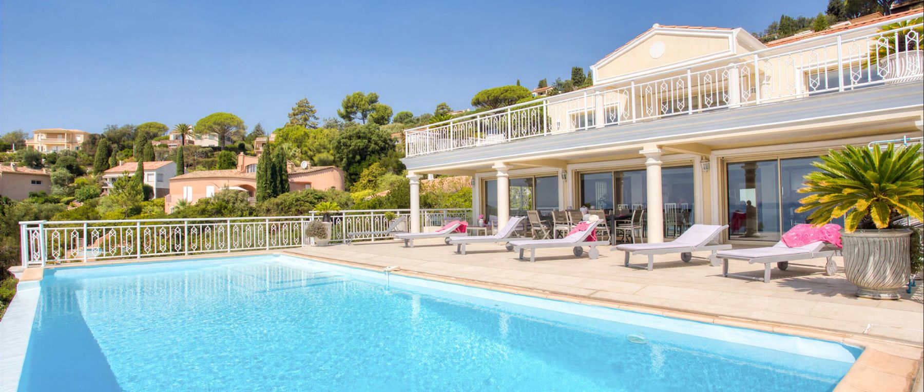 001 dans le bleu south of france olivers travels desktop center