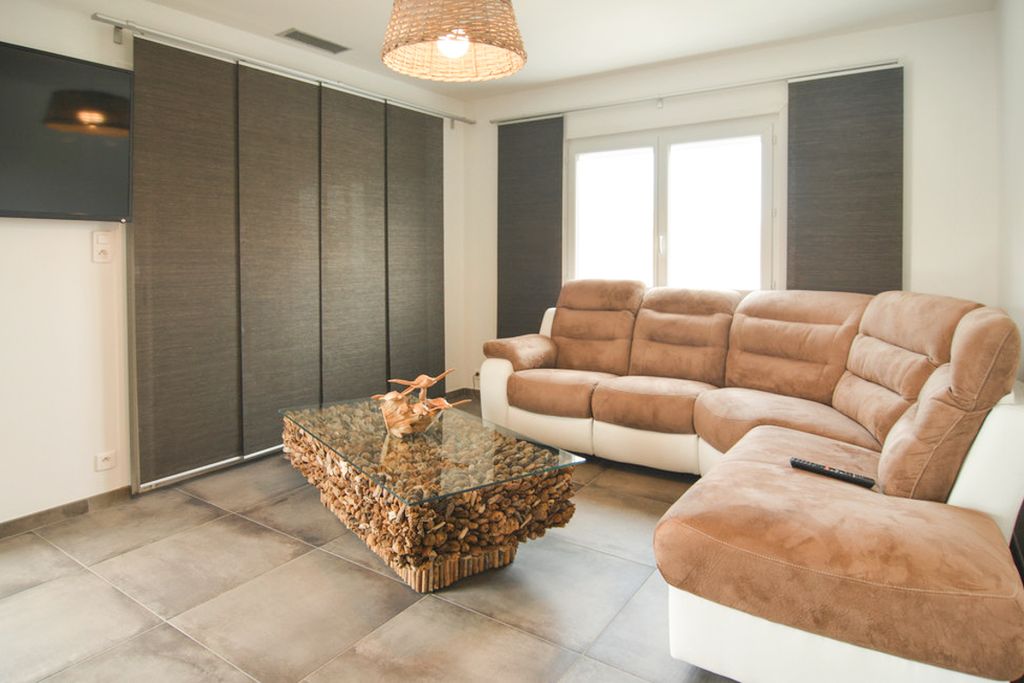 Maison Palmes Languedoc OliversTravels 5