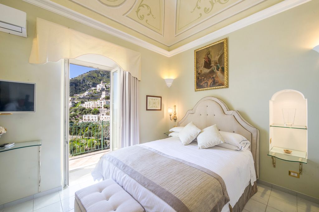 Villa Ligiani Sorrento Olivers Travels 15