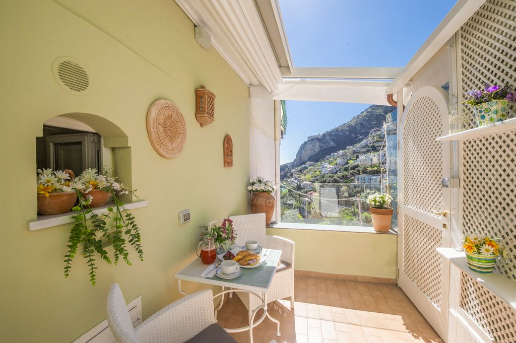 Villa Ligiani Sorrento Olivers Travels 23