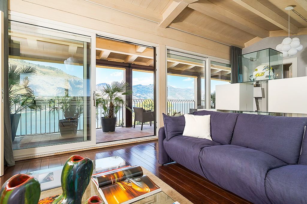 Villa Dionysius II Sicily Olivers Travels 04