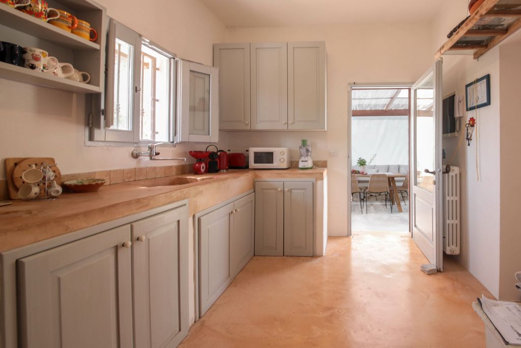 Trulli Fumarola Puglia Olivers Travels 5