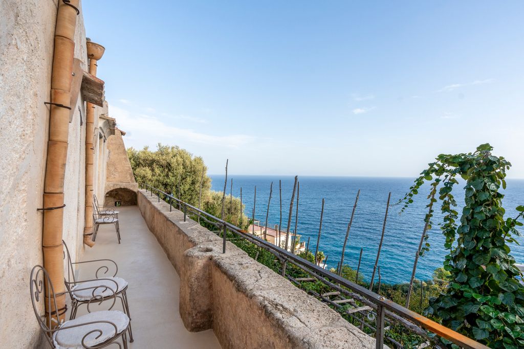 Villa Campo Marzo Sorrento Olivers Travels 15