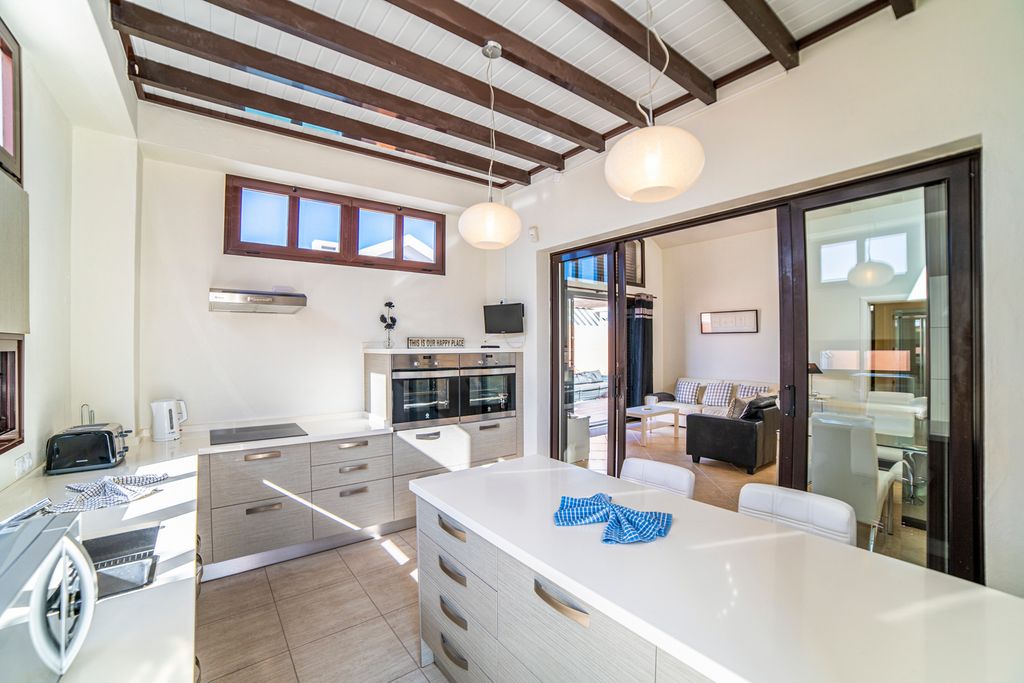 Villa Guera Lanzarote Olivers Travels 4