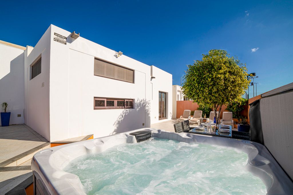 Villa Guera Lanzarote Olivers Travels 2