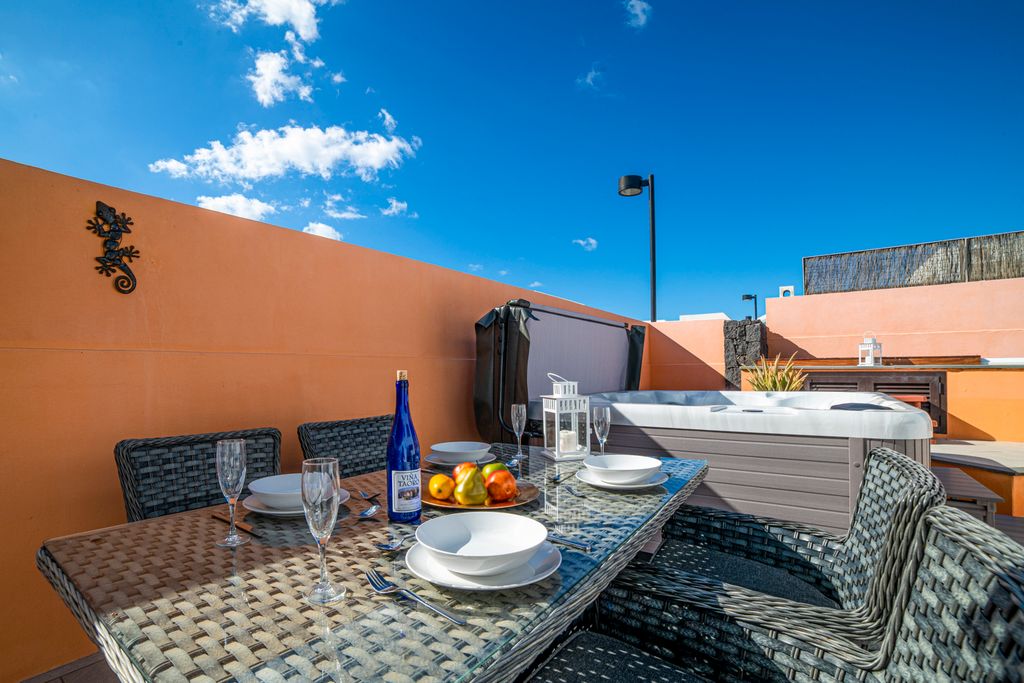 Villa Guera Lanzarote Olivers Travels 5