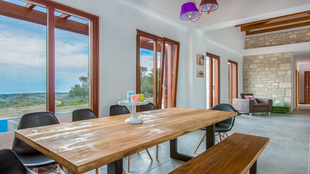 Villa Kiprou Crete Olivers Travels 4