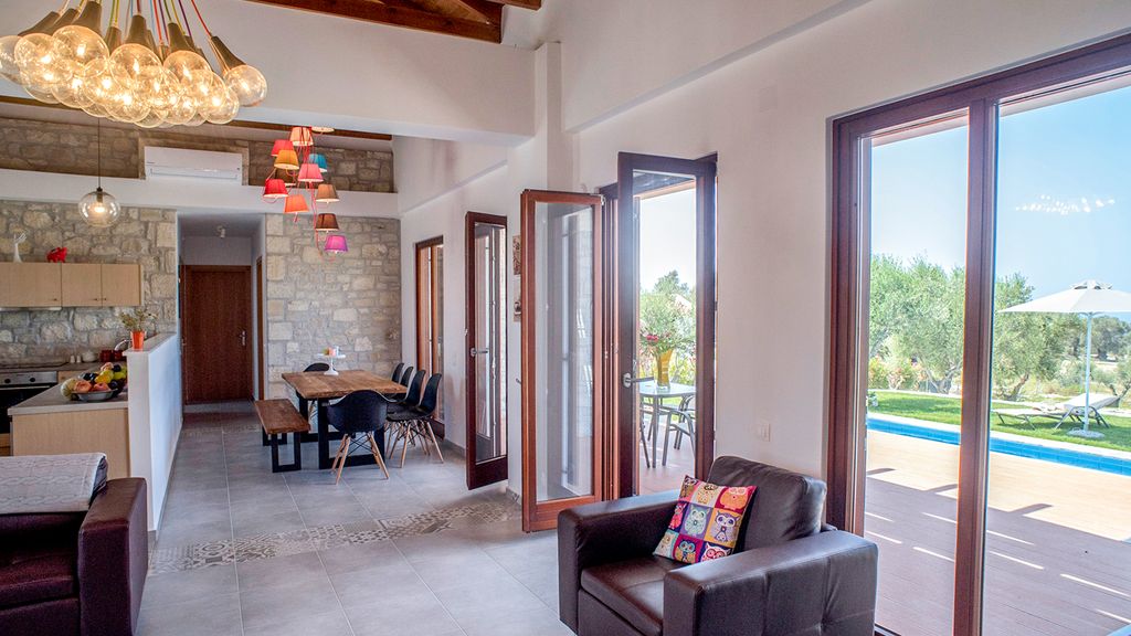 Villa Kiprou Crete Olivers Travels 5