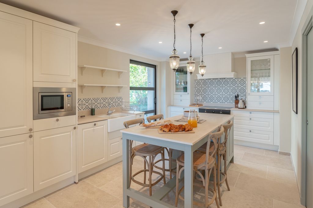 Villa Lumiere Royale French Riviera Olivers Travels 5