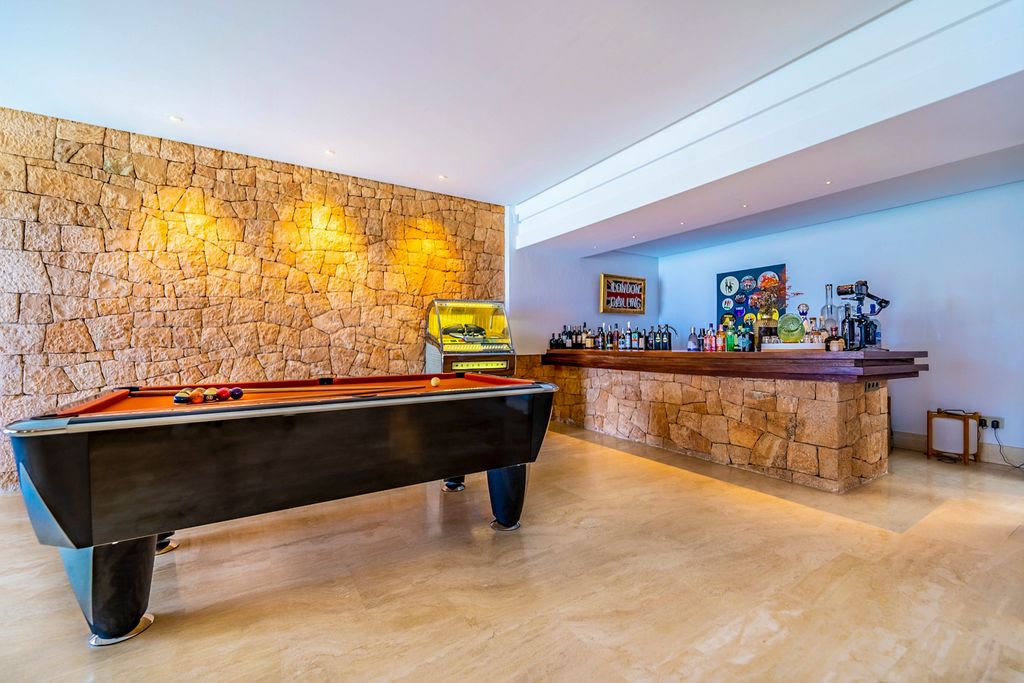 Villa Salinas Ibiza Olivers Travels 5