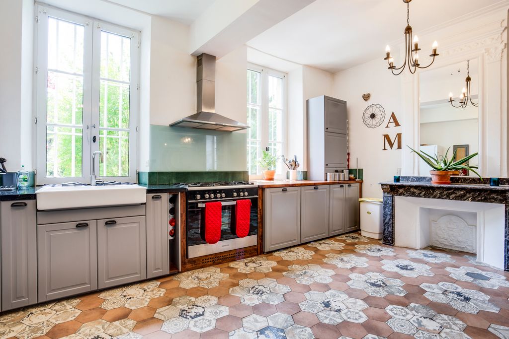 Manoir Chenanson Languedoc Olivers Travels 4