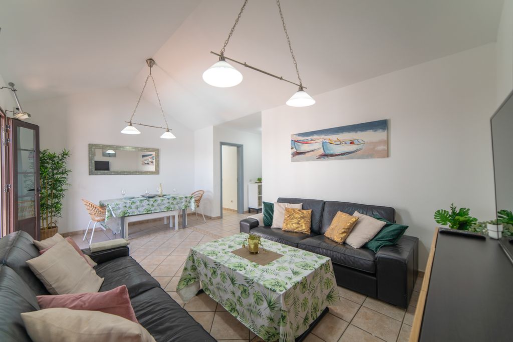 Villa Tima Lanzarote Olivers Travels 4