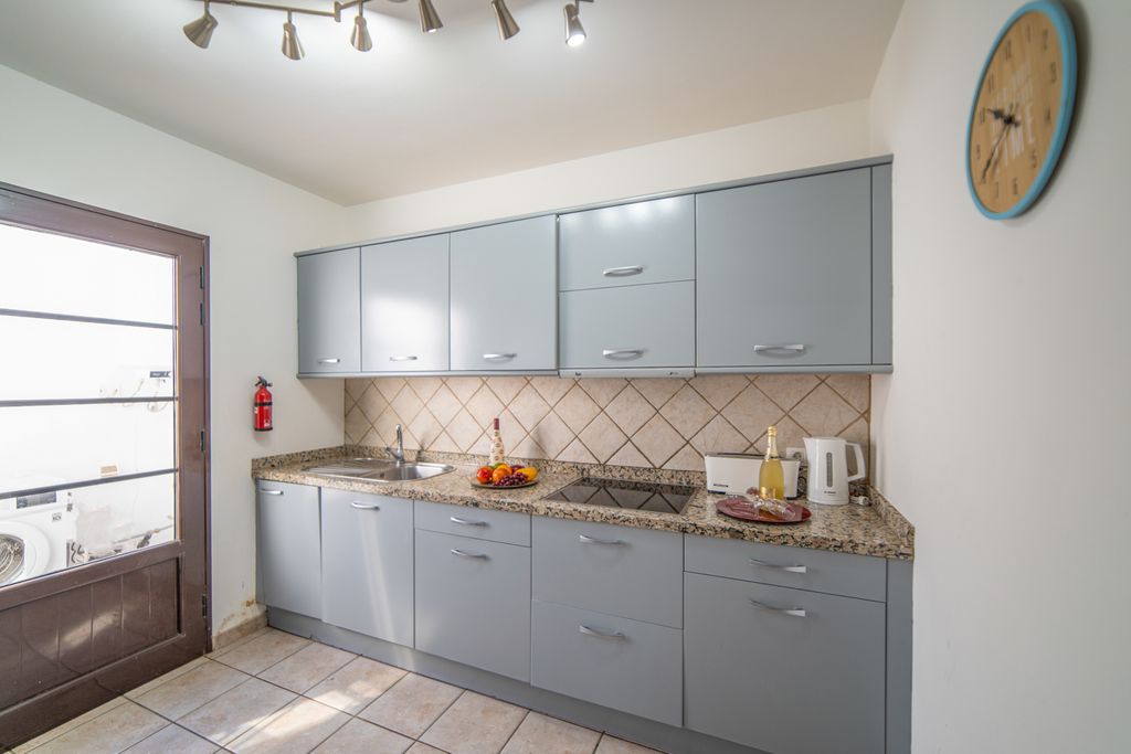 Villa Tima Lanzarote Olivers Travels 5