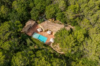 Maison Illusion Provence Olivers Travels 1