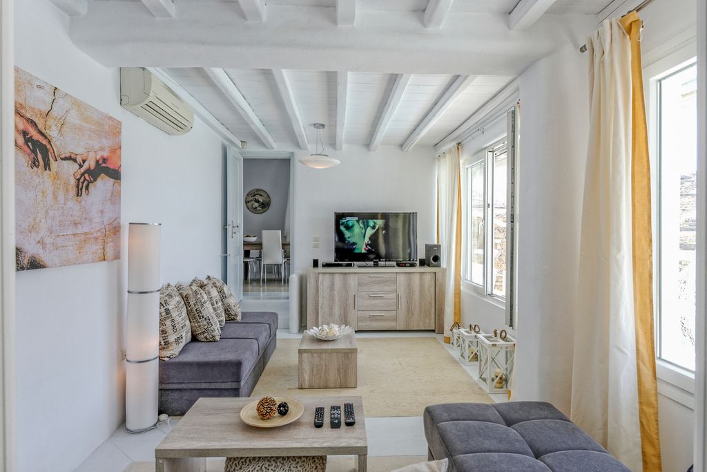 Villa Kavouri Mykonos Olivers Travels 3