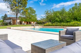 Maison Longchamps Dordogne Olivers Travels 1