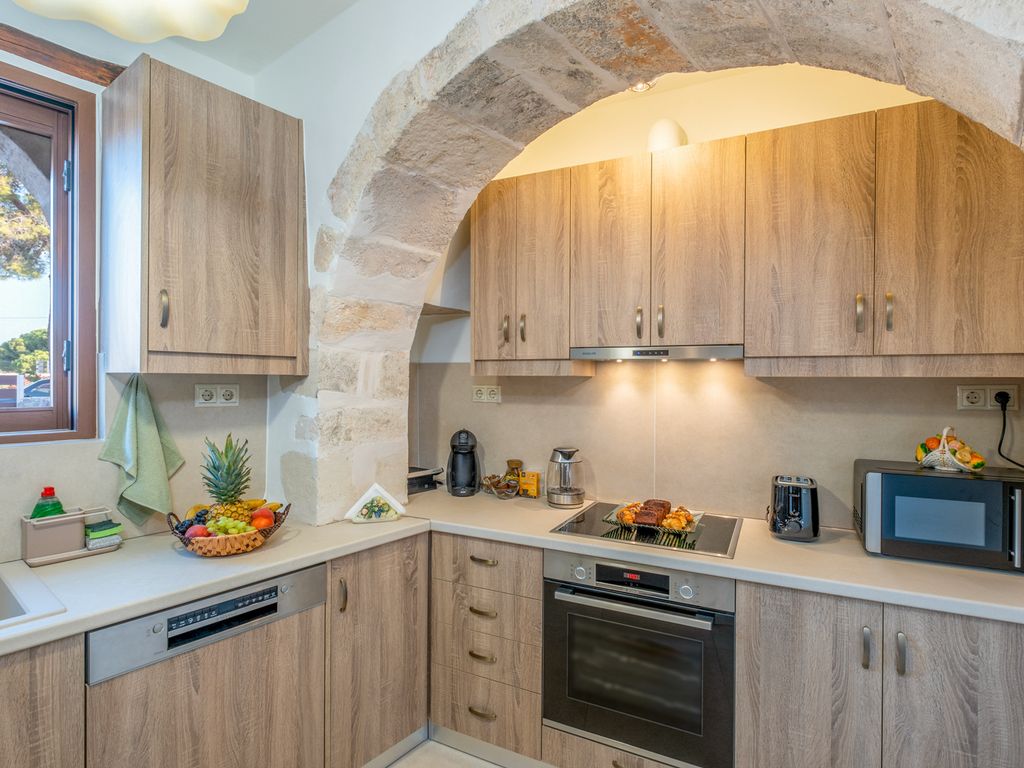 Villa Karib Crete Olivers Travels 5