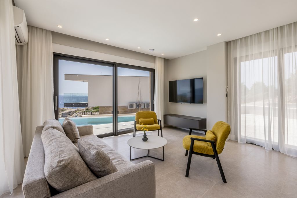 Villa Artie Dubrovnik Olivers Travels 3