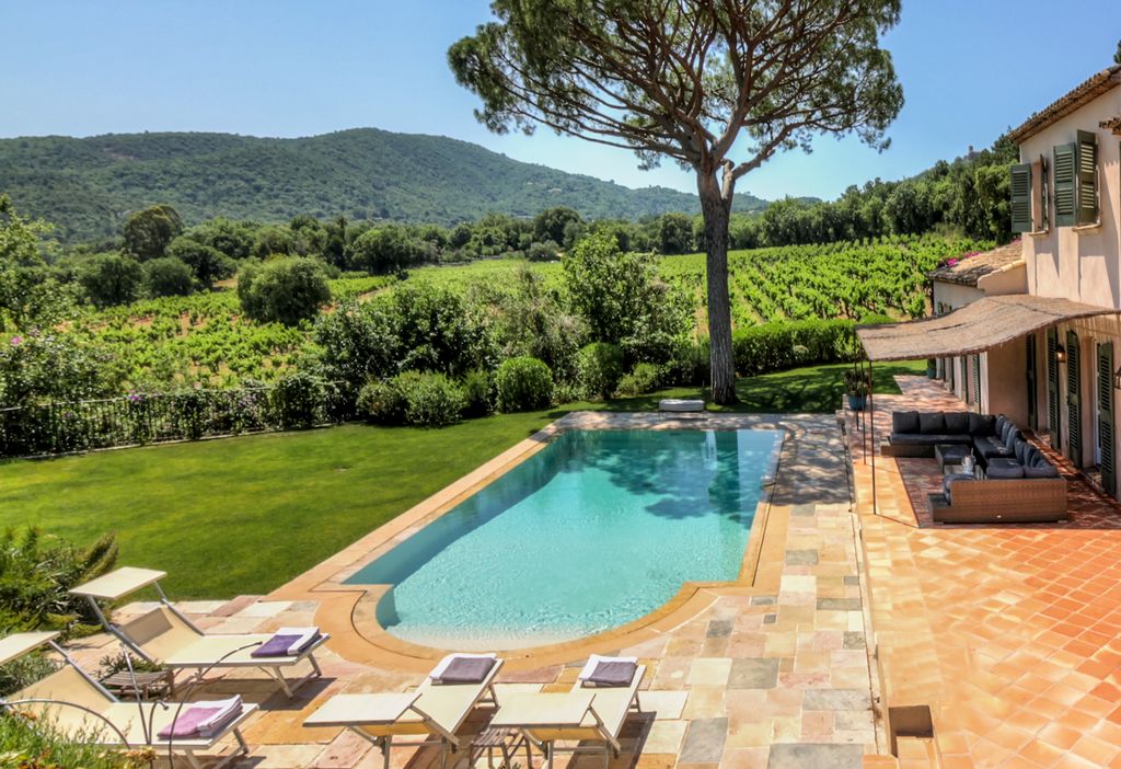 La Pivoine French Riviera Olivers Travels 2