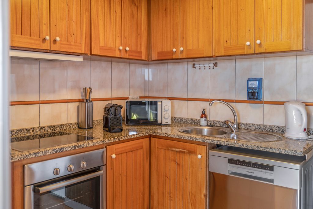 Casa Nobrega Calheta Olivers Travels 5