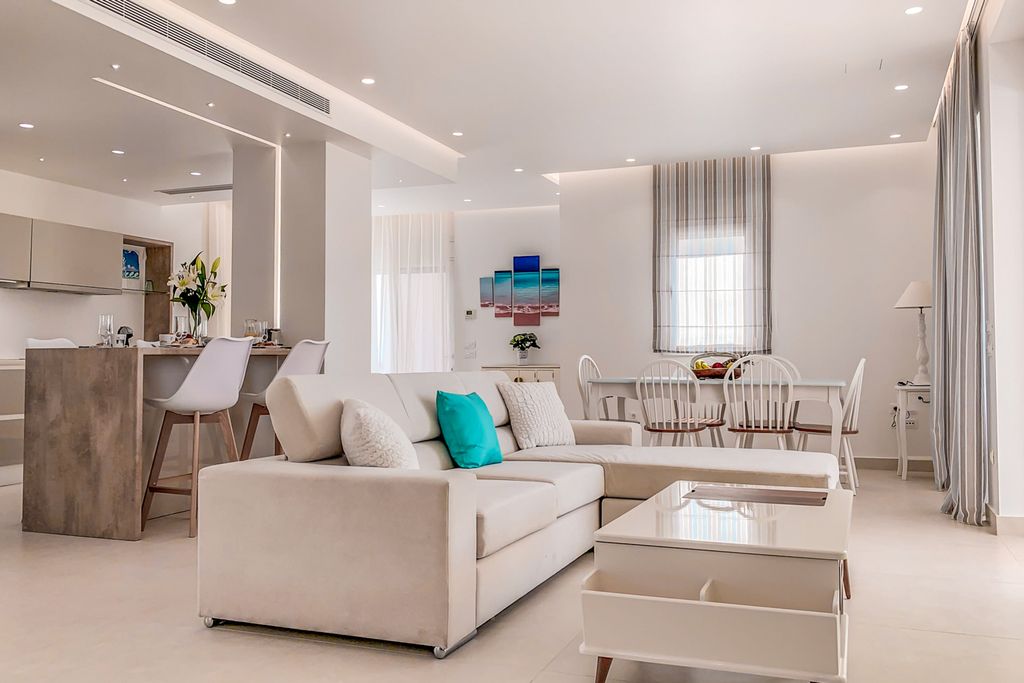 Villa Asher Mainland Olivers Travels 3