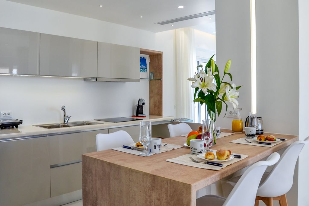 Villa Asher Mainland Olivers Travels 4