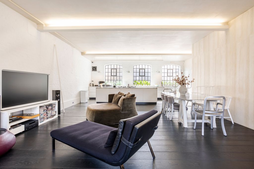 Double Luxe Mews London Olivers Travels 1