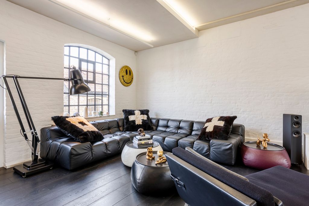 Double Luxe Mews London Olivers Travels 2