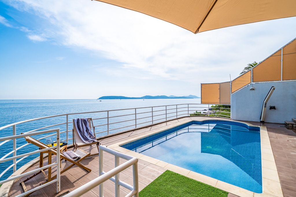 Villa Orelia Dubrovnik Olivers Travels 1
