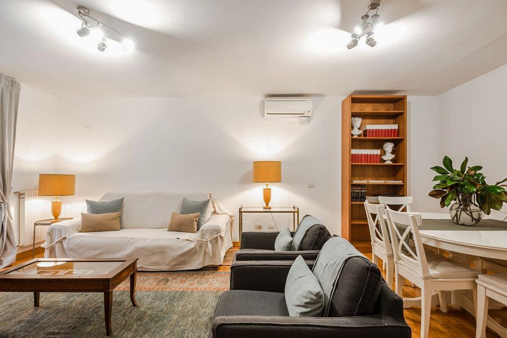 Apartment Navona Rome Olivers Travels 4