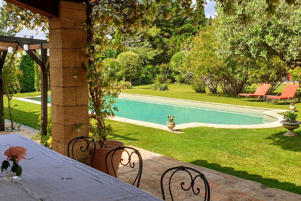 Mas du Vernede Languedoc Olivers Travels2