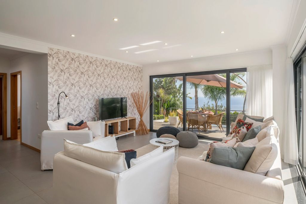 Villa Fazendinha Calheta Olivers Travels 4