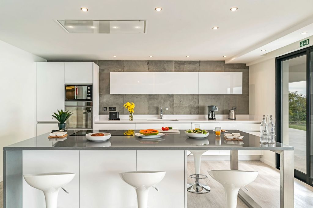 Villa Ajuda Funchal Olivers Travels 5