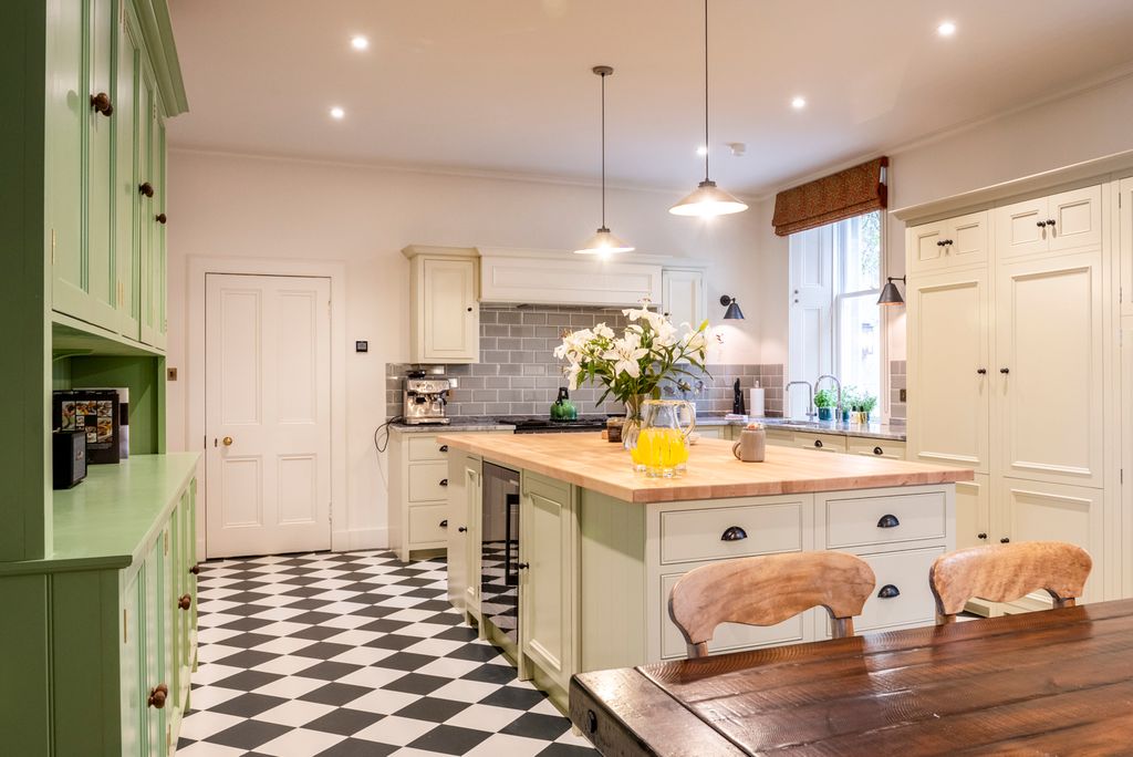 Freya House Scotland Olivers Travels 5