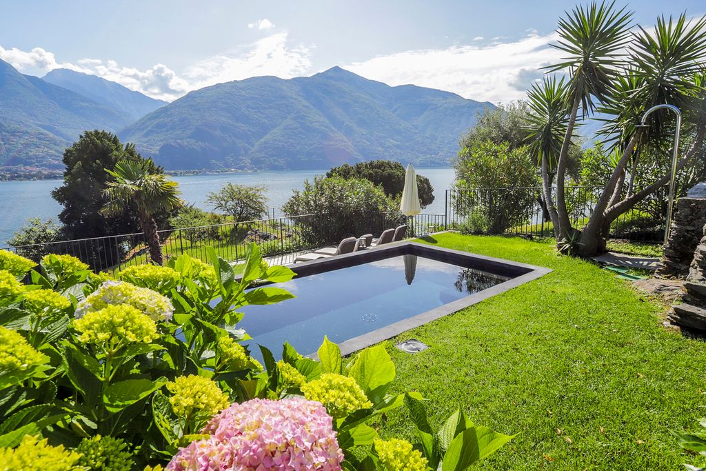 Villa Della Torre Italian Lakes Olivers Travels 7