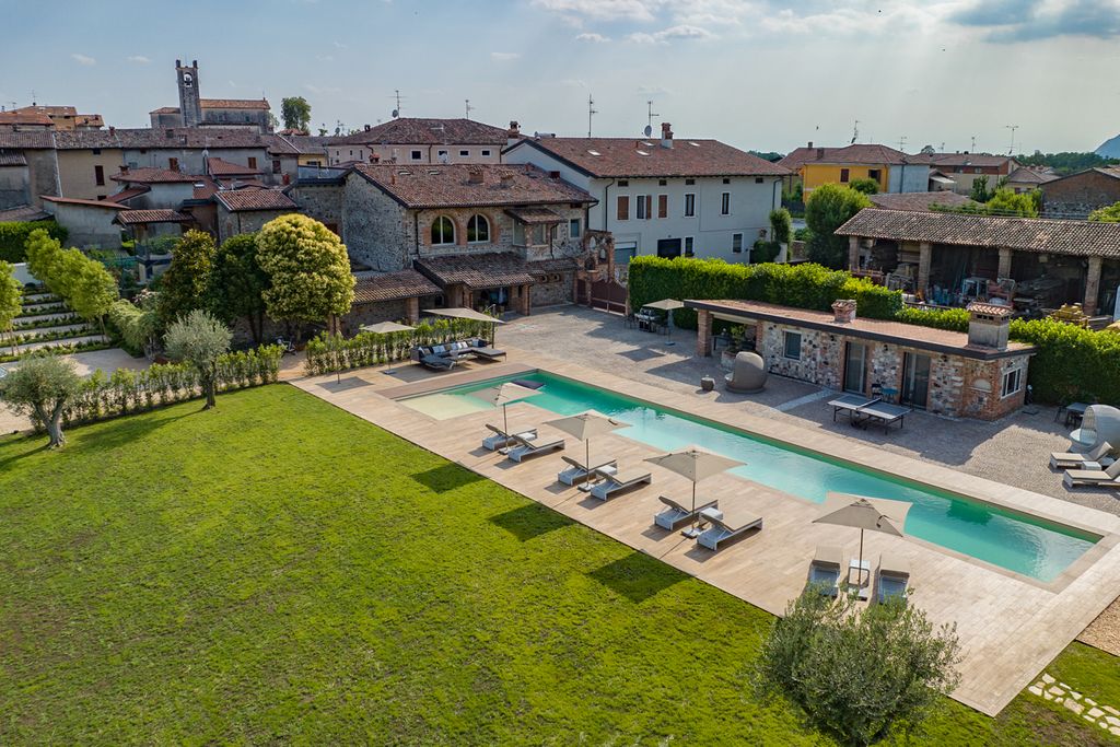 Antica Villa Mocasina Lake Garda Olivers Travels 37