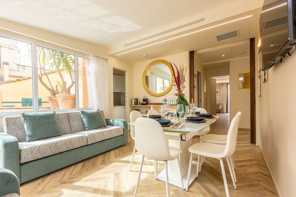 Fontana Terrace Rome Olivers Travels 2