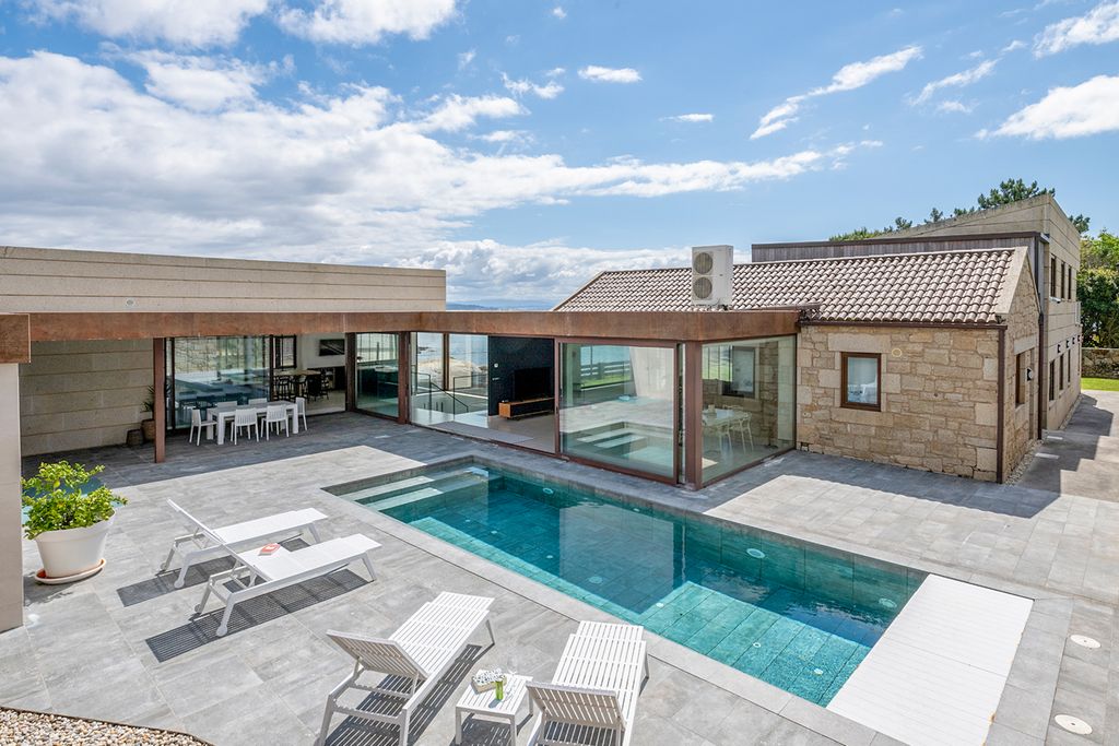 Villa Riazor Galicia Olivers Travels 1