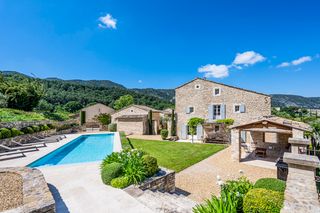 Mas Saint Blaise Provence Olivers Travels 1